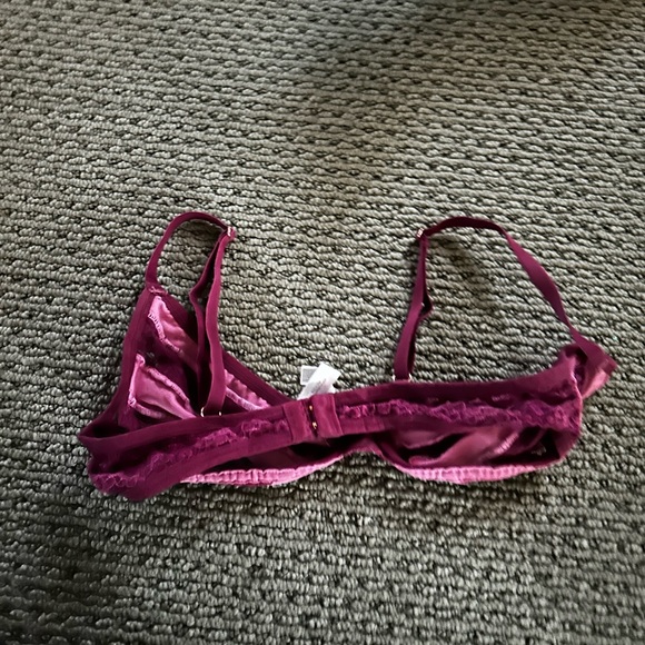 Out From Under Urban Outfitters Bralette - Picture 2 of 3